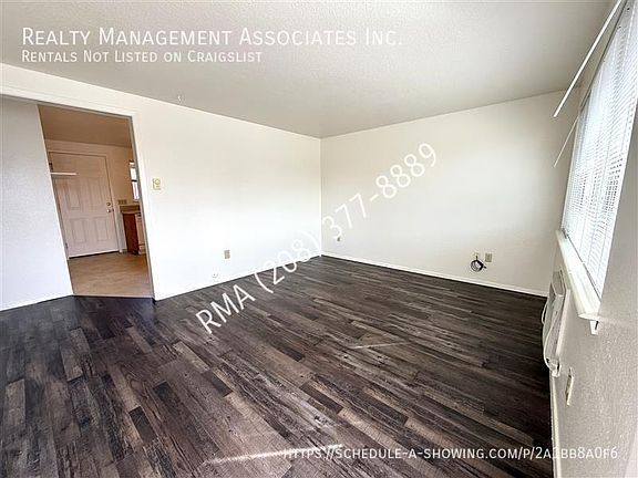 3rd image of 4303 W Rose Hill Ct