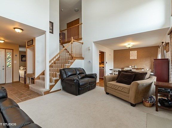 5th image of 15733 Centennial Dr