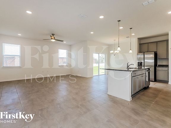 2nd image of 105 Windsor Reserve Dr