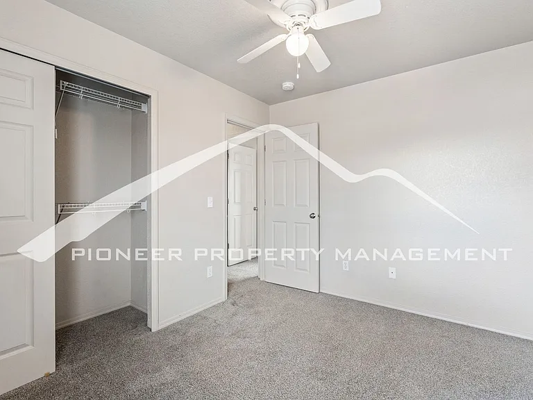 7604 Firehawk Ln — Photo 19