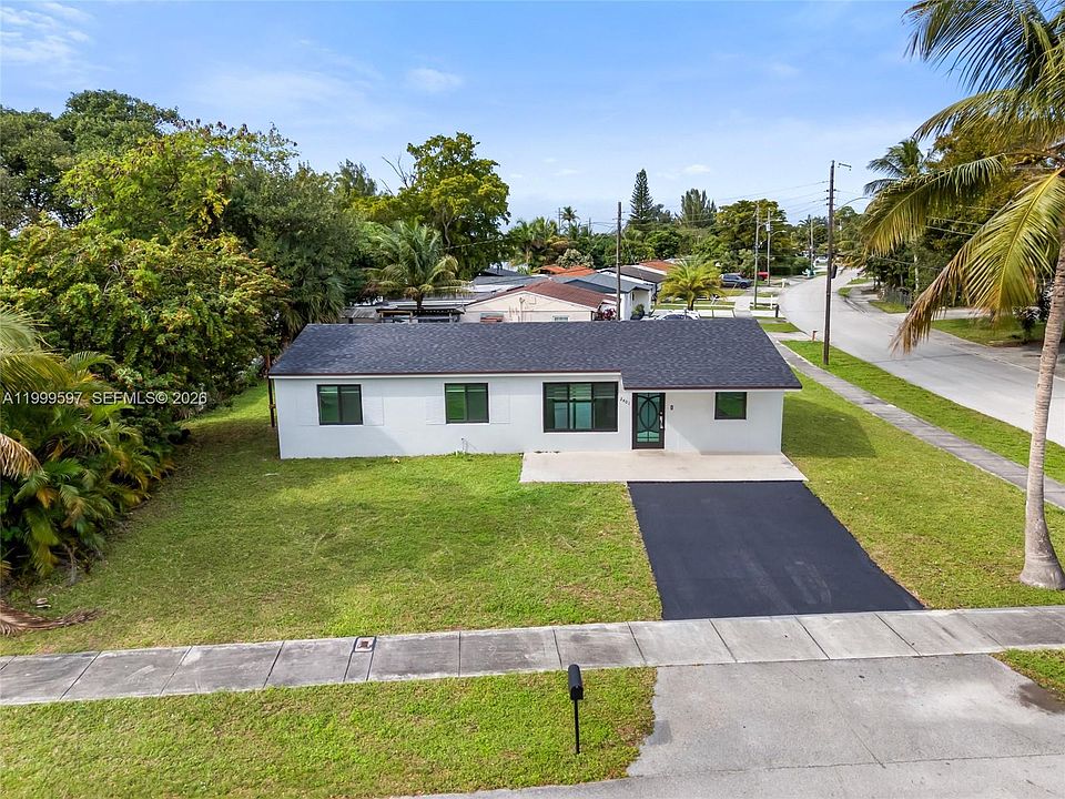 1st image of 2401 SW 45th Ave