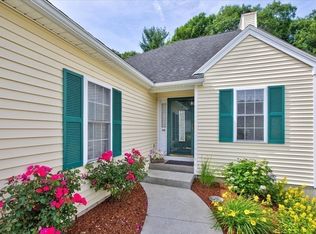 Woodburyville Heights, Sutton, MA 01590