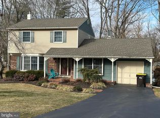 5 Brook Ln, Chalfont, PA 18914