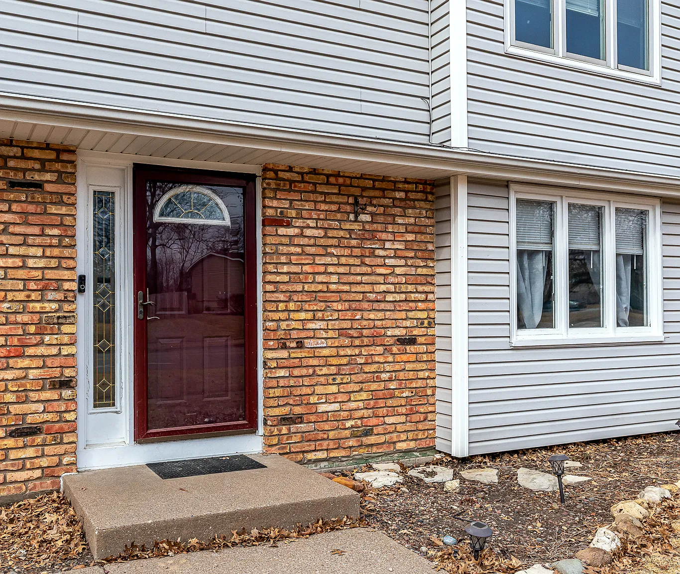 3 bed, 2.5 bath, 1364 sqft, $2,450 — Photo 2