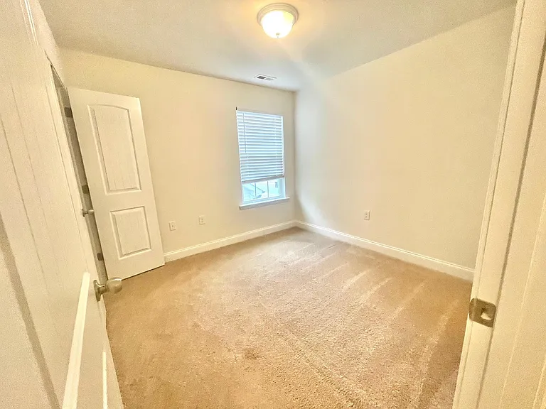 111 Sirius St — Photo 16