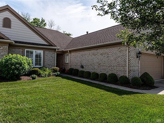 2nd image of 6840 Lorien Woods Dr