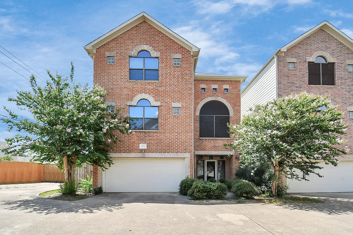 Building Photo - 9826 Marlink Ln
