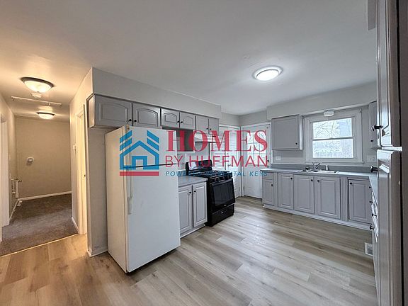 5th image of 513 E Mulberry St
