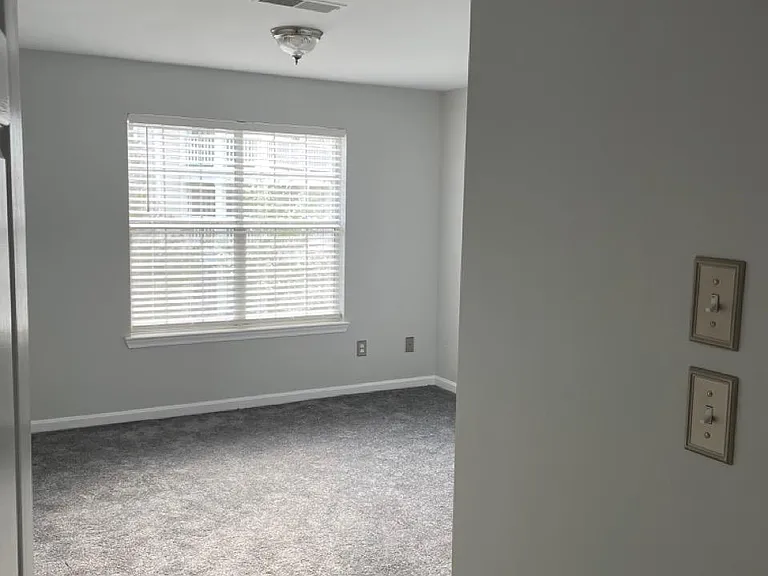 11010 Koman Cir #198-202 — Photo 5