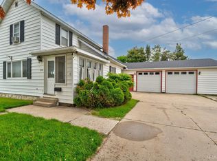 218 N Houghton Ave, Manistique, MI 49854