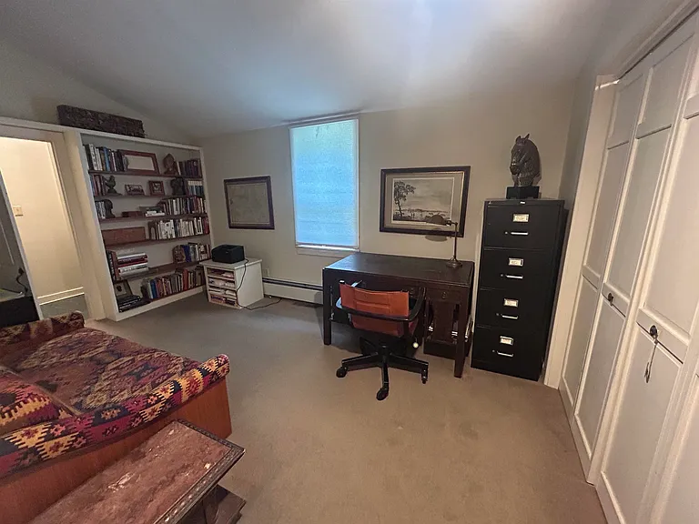 266 N Haverhill Rd — Photo 27
