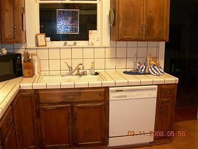 5th image of 3605 E Kerckhoff Ave