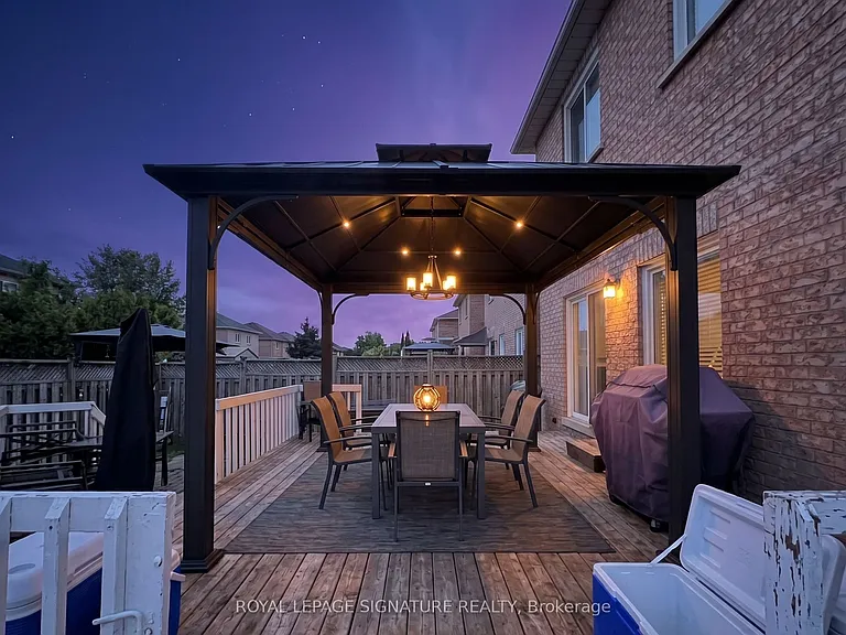 156 Twin Pines Cres #BASEMENT — Photo 25