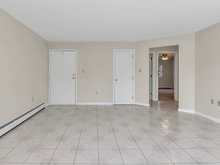 35 Fernview Ave #5 — Photo 12