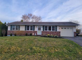 4292 Hilltop Pl, Bethlehem, PA 18020
