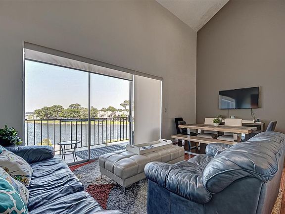 5th image of 12500 Melville Dr APT 246