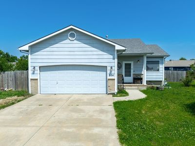 804 W Longview Ct, Valley Center, KS, 67147