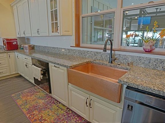4th image of 511 Anekona St