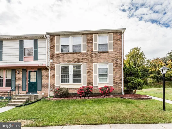 7690 Mandan Rd, Greenbelt, MD 20770