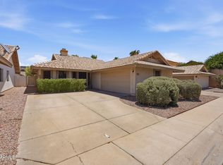 457 S Meadows Dr, Chandler, AZ 85224
