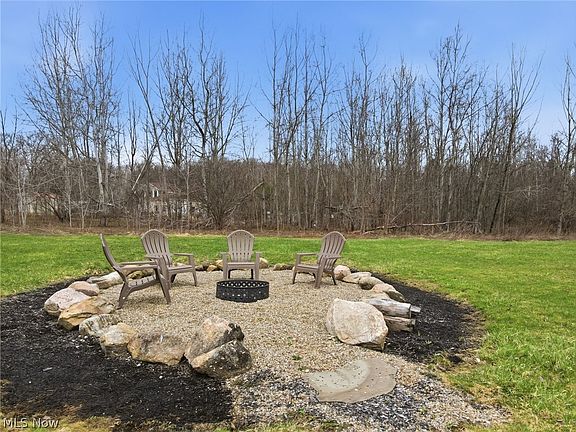 4th image of 16176 Ravenna Rd