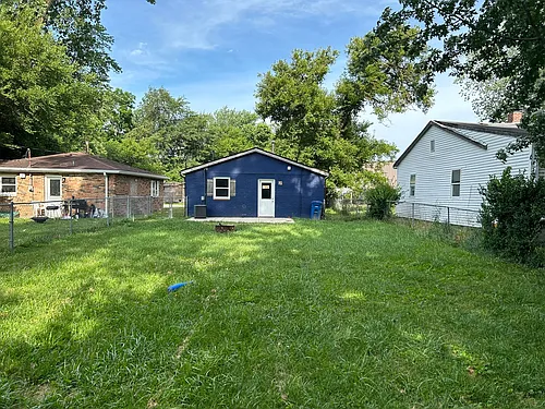 1220 Lincoln St Photo 1