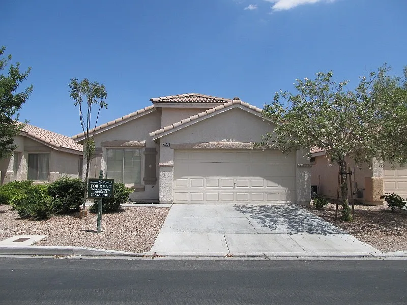 4892 Perrone Ave