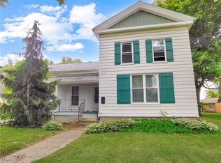 192 Walnut St, Geneva, OH 44041