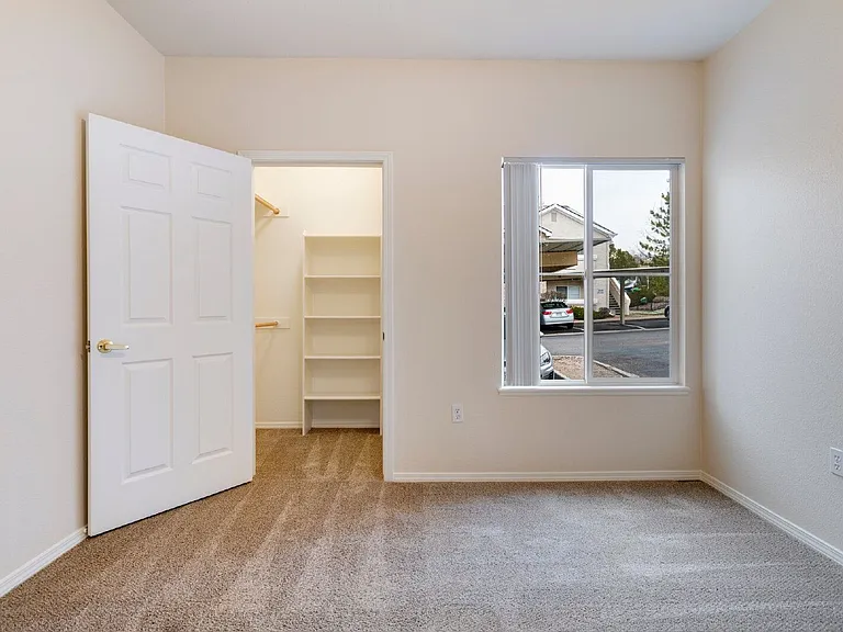 3625 Strawberry Field Grv #D — Photo 17