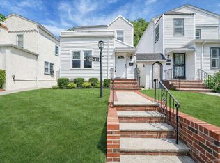 13841 230th Pl Floor 2, Springfield Gardens, NY 11413