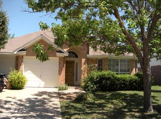 8517 Auburn Dr, Fort Worth, TX 76123