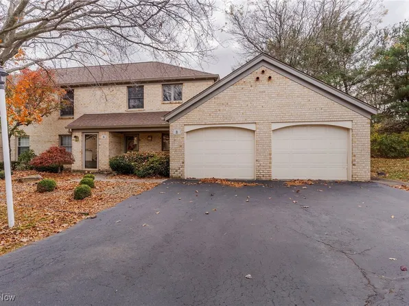 810 Southwestern Run Unit 4, Poland, OH 44514