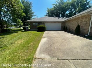 1216 N 9th Ave, Ozark, MO 65721