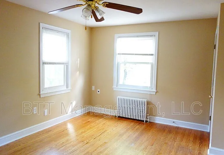 8206 Greenwood Ave #5 — Photo 35