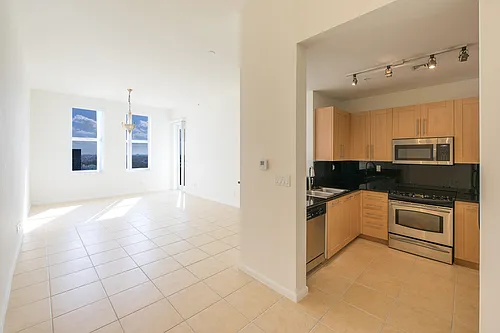 511 SE 5th Ave #1913 Photo 1