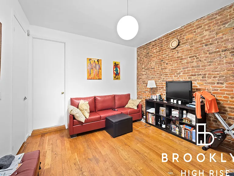 638 Classon Ave #3L — Photo 1