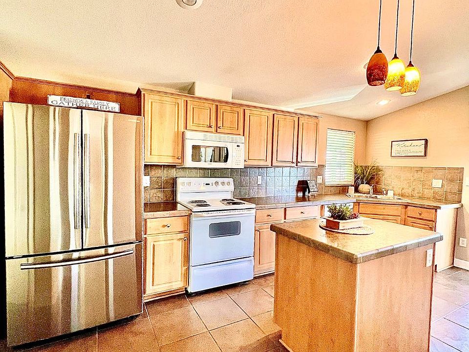 4170 Needles Hwy Needles, CA, 92363 Apartments for Rent Zillow