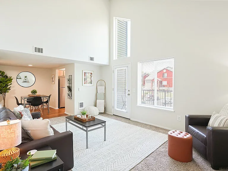 3225 Kinsrow Ave - WEB-17 (1)