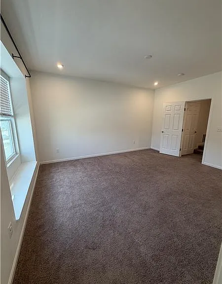 4208 Aine Dr — Photo 28
