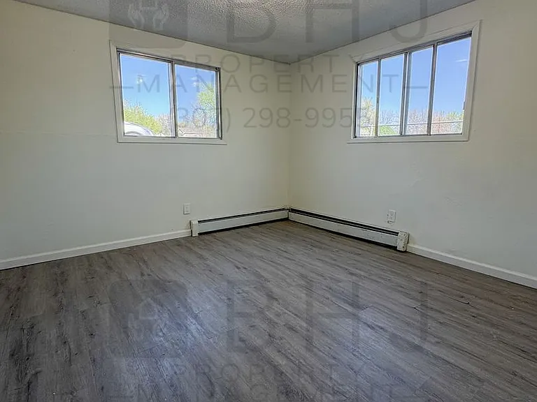 959 Bellevue Ave — Photo 8