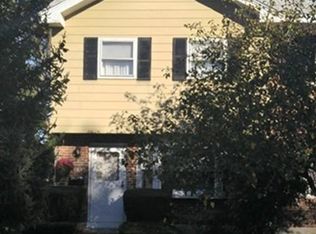 73 Pilgrim Cir, Methuen, MA 01844