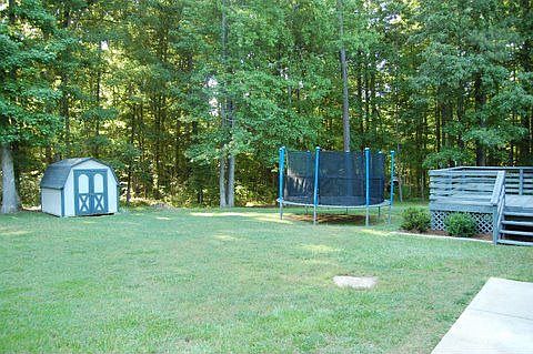 Enjoy this large backyard with your family!