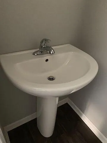 8104 Driftwood Loop — Photo 15