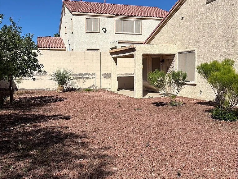 1601 Tranquil Meadows Ln — Photo 1