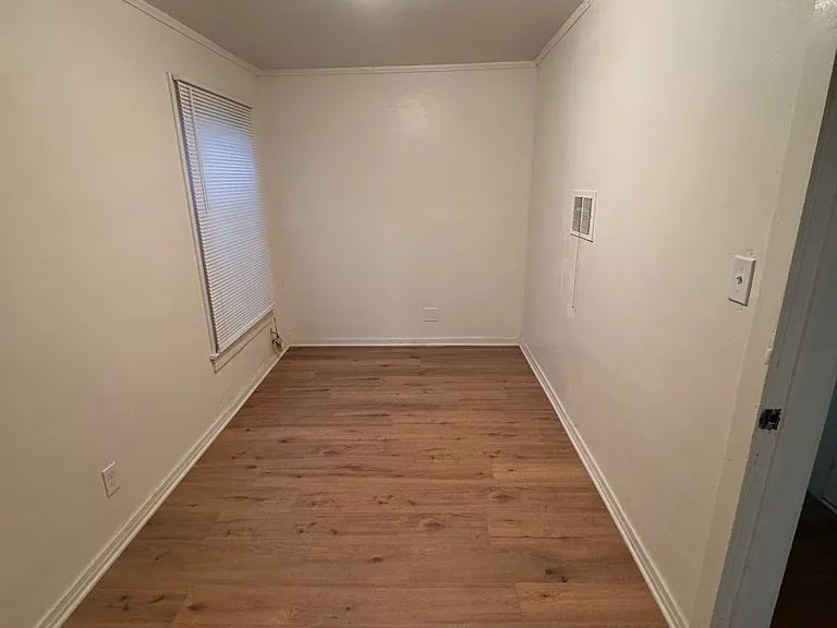 1st bedroom