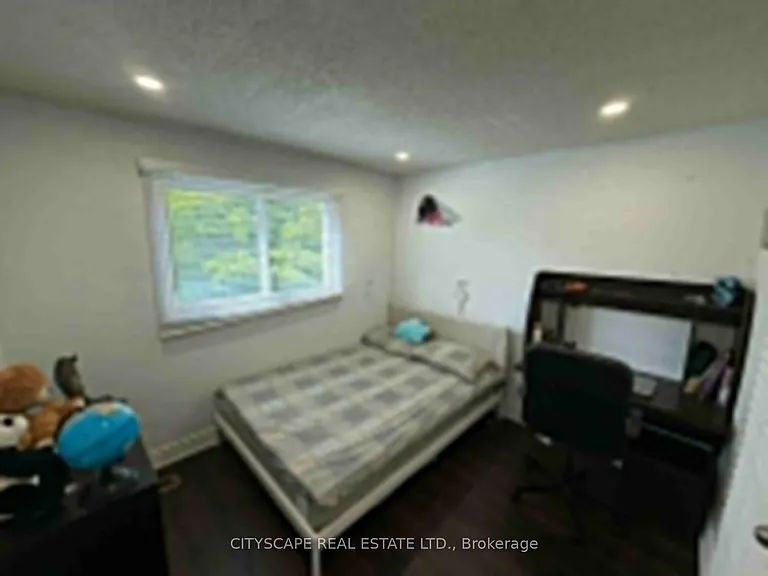 3346 Chokecherry Cres — Photo 13