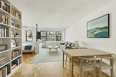 345 East 52nd Street