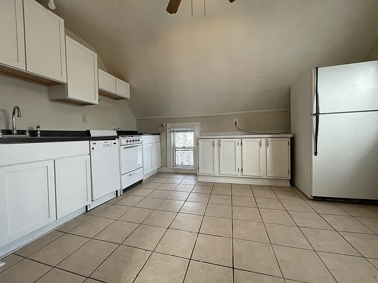3029 Aldrich Ave S #2 — Photo 7