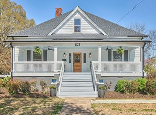 523 N Main St, Graham, NC 27253