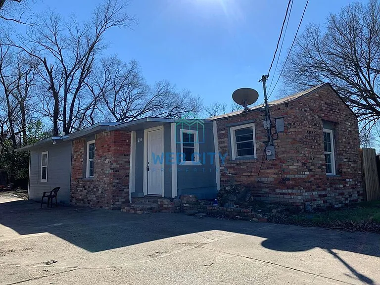 4530 Corregidor St — Photo 17